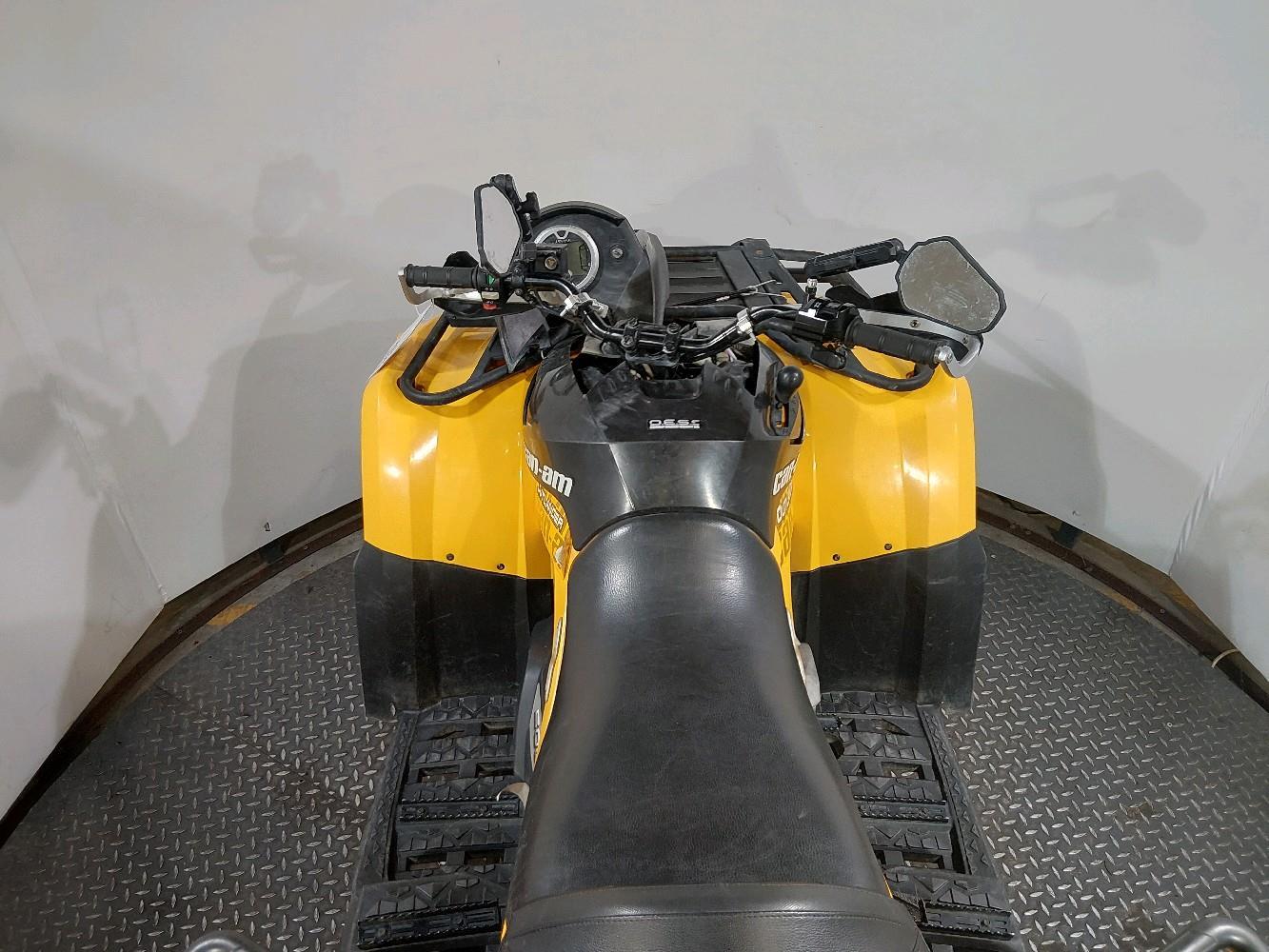 Can-Am Outlander 2010 — photo 9