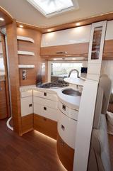 Carthago Chic-line I 4.9 LE auf Mercedes - Carthago Chic line 4 9