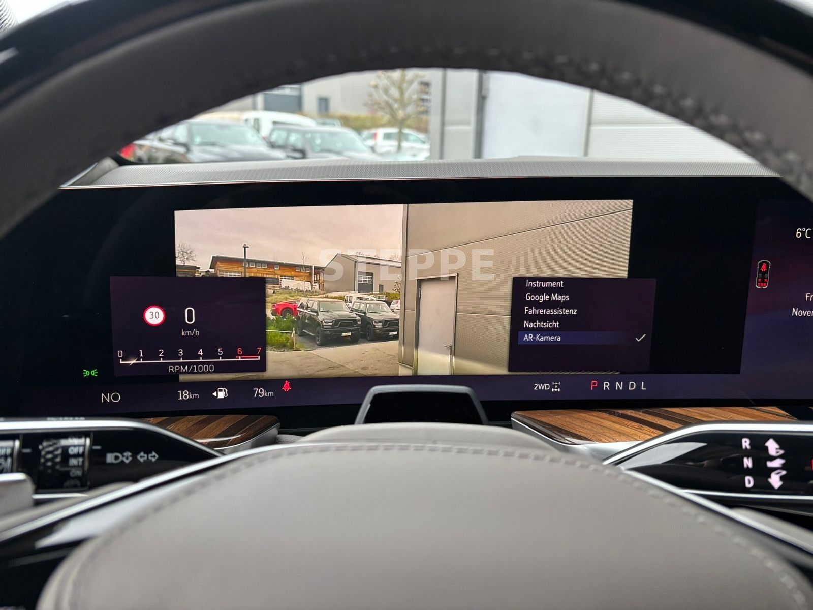 Cadillac Escalade FACELIFT MY26 6.2 V8 ESV Sport Platinum