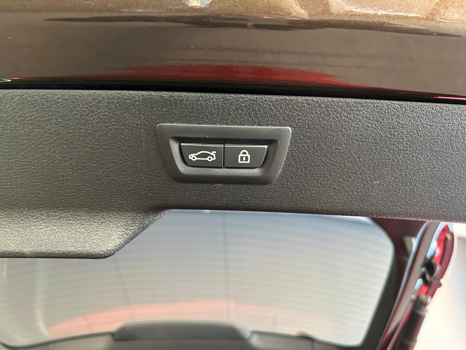 BMW X6 M/Bang&Olufsen/Softclose/Carbon/HUD/TÜV/575PS