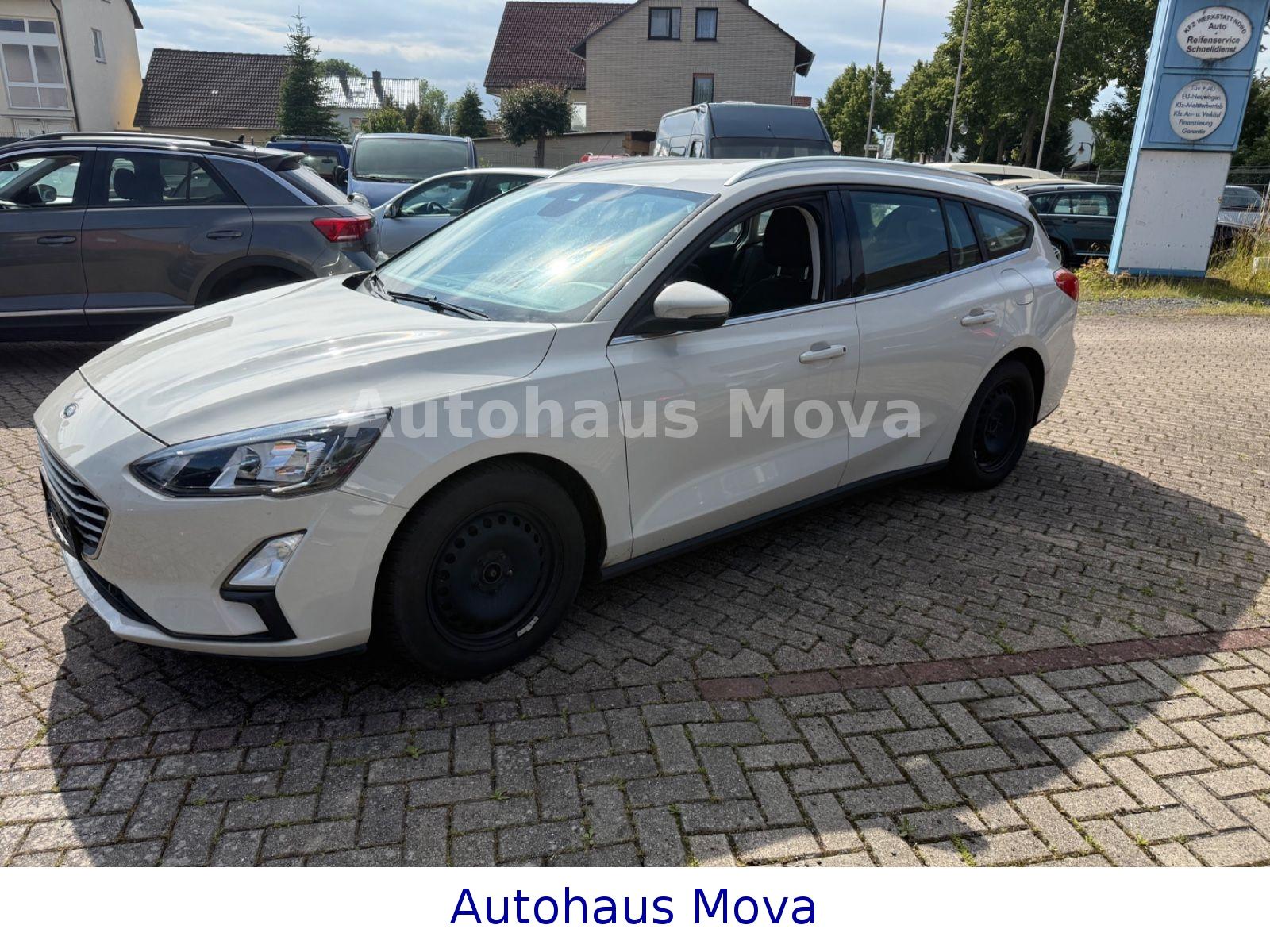 Ford Focus Turnier Cool & Connect,Automatik