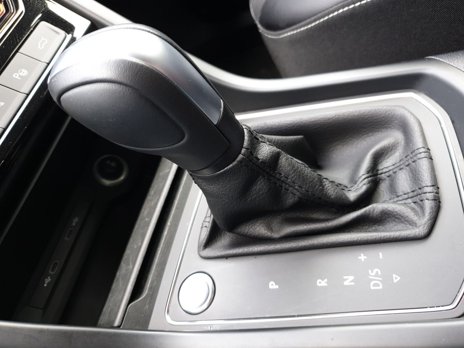Volkswagen Touran - Bild 12