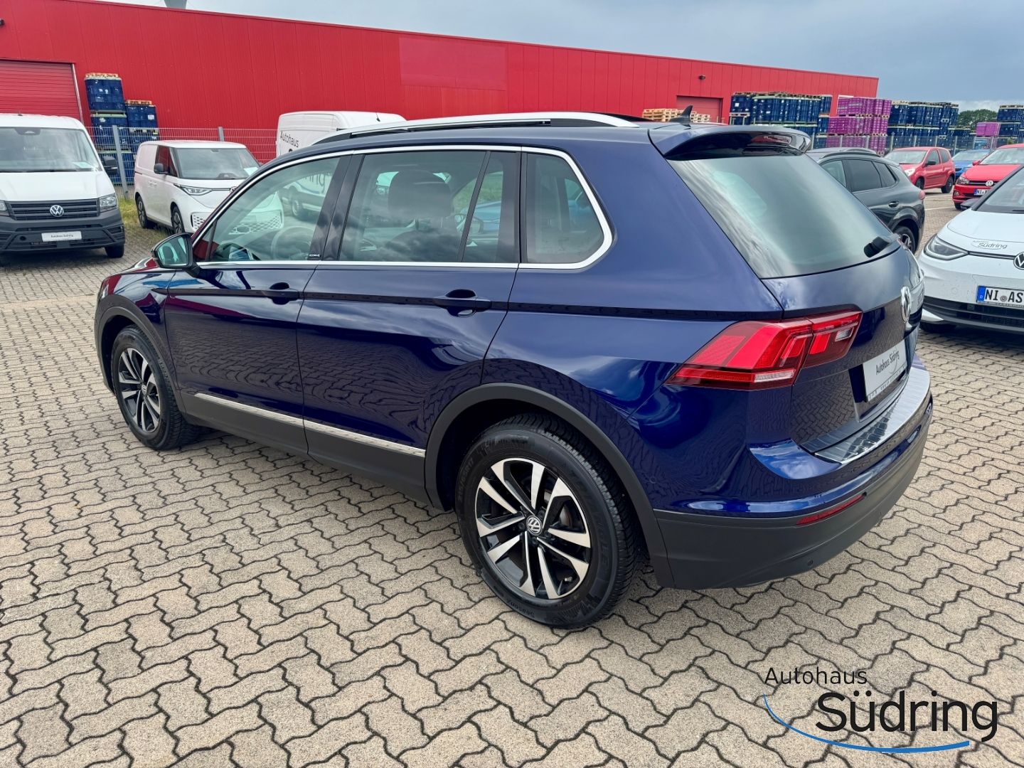 Tiguan 1,5 TSI IQ.Drive HUD AHK Navi LED ACC