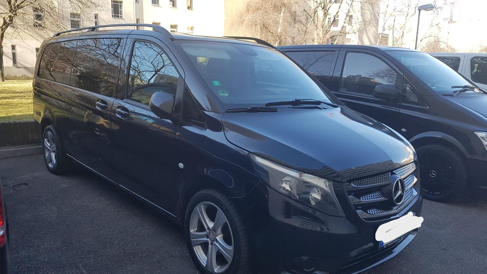 Mercedes-Benz Vito Tourer 2,2CDI extralang Pro 8 Sitze Klimat