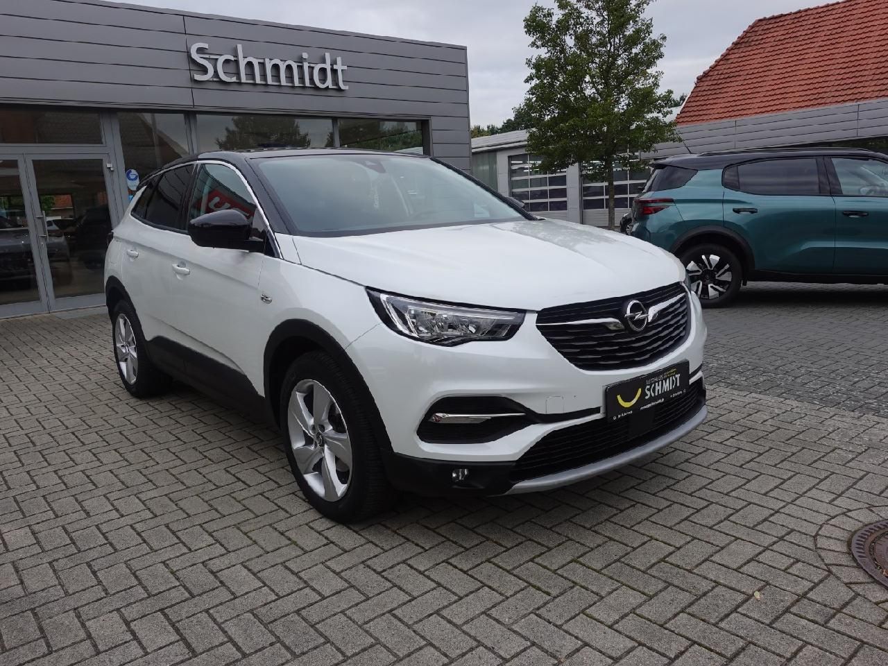 Fahrzeugabbildung Opel Grandland 1,5 CDTI 2020