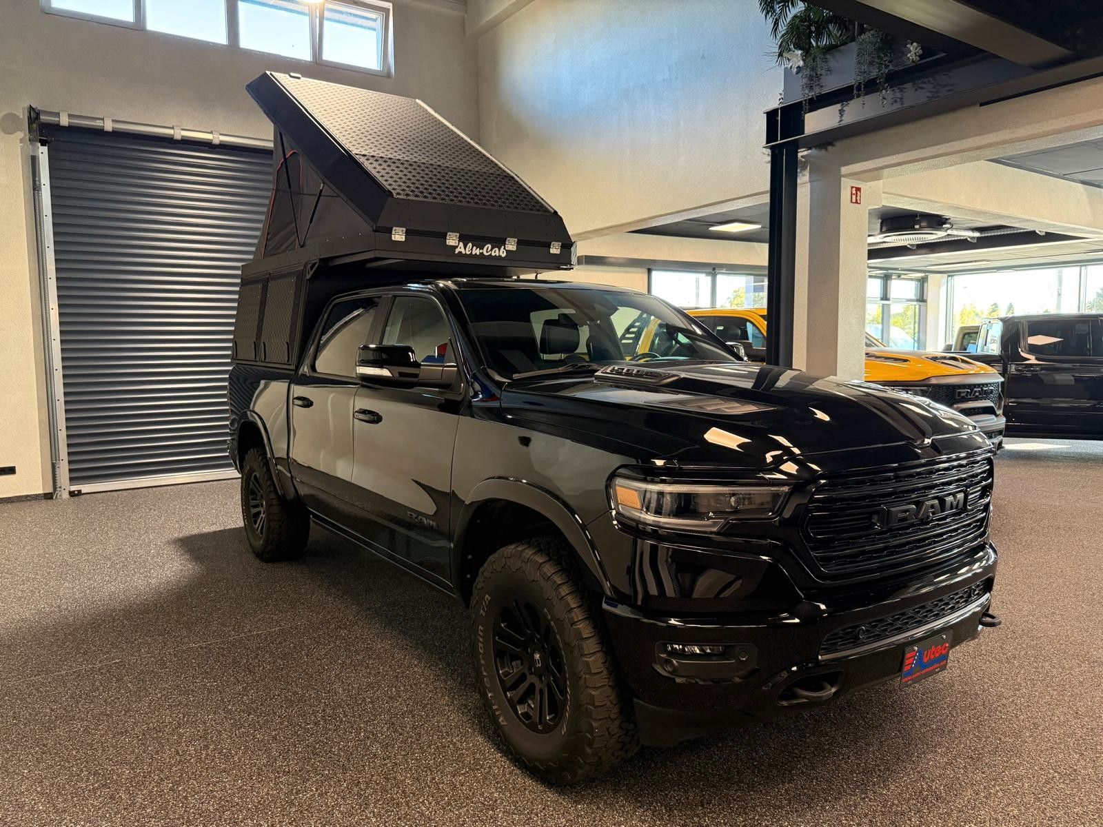 Fahrzeugabbildung Dodge LIMITED NIGHT ALU-CAB PRINS LPG AUS 1. HAND
