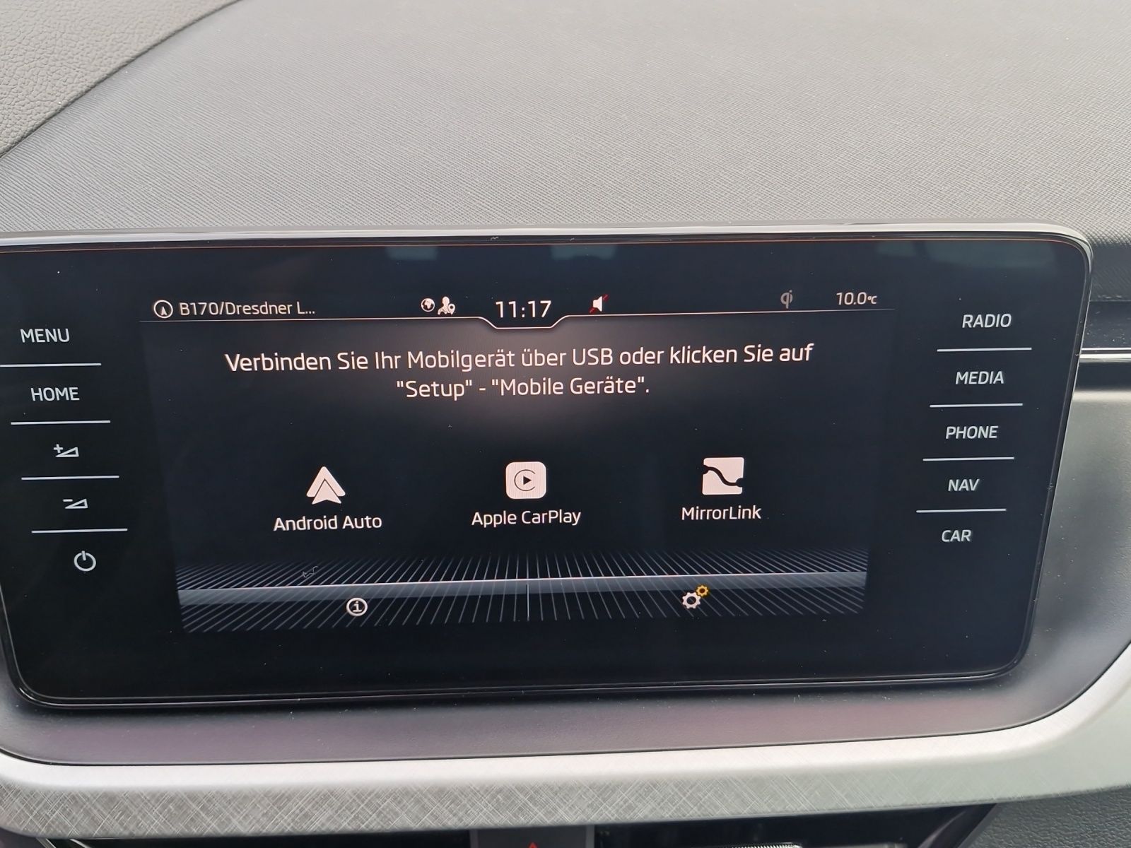 Fahrzeugabbildung SKODA Scala Tour 1.0 TSI LED Navi SHZ VC