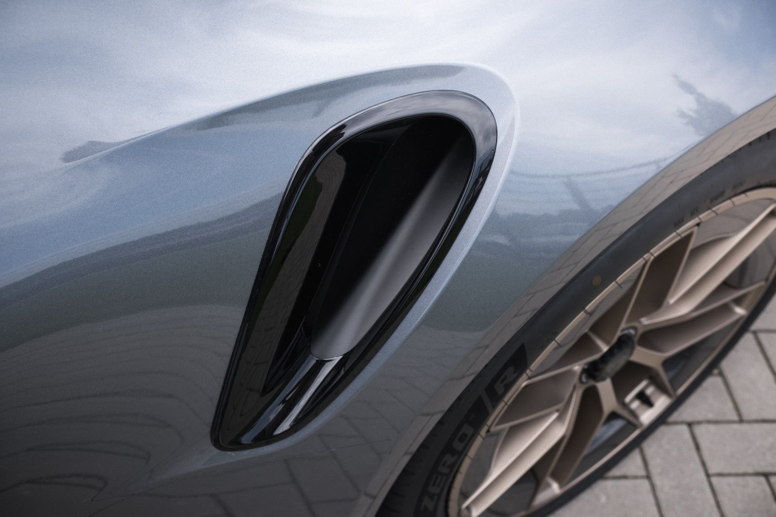 Fahrzeugabbildung Porsche 992.2/911 Turbo S-Lift-SportDesign-