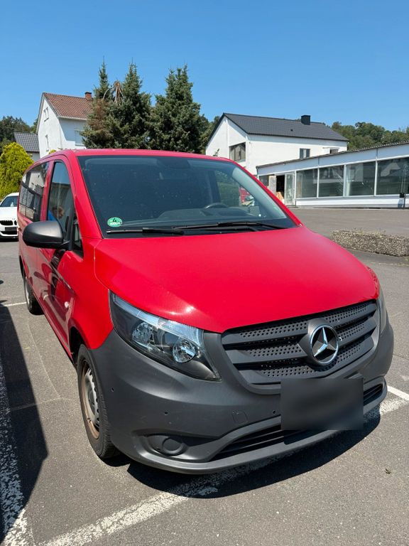 Image of Mercedes-Benz Vito