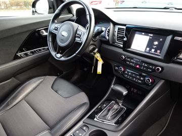Fotografie 15 des Kia Niro 1.6 Hybrid Vision Automatik*Navi*RFK Klima