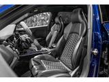 Audi RS4 AVANT 2.9 V6 QUATTRO - blaue Audi RS4