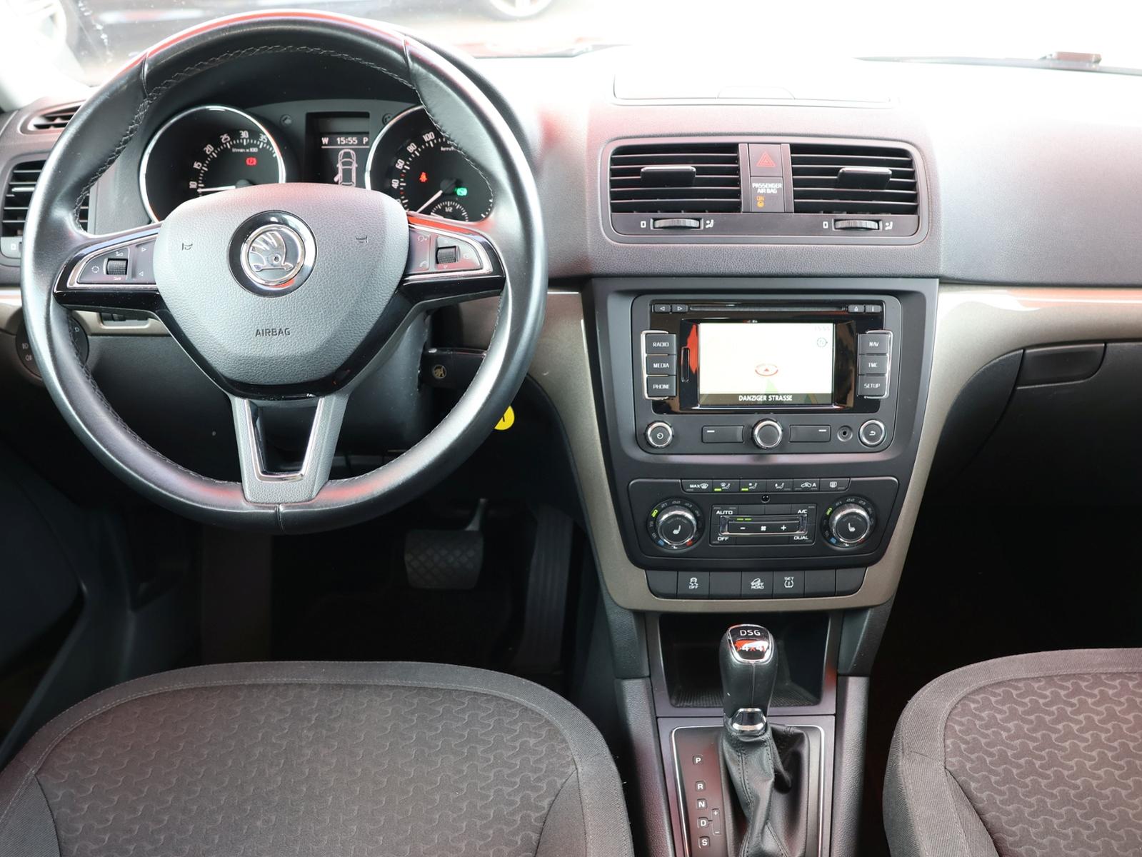Skoda Yeti 2.0 TDI 170 ch 4x4 DSG Elegance • Toit pano • GPS • Caméra • Xénon • Attelage