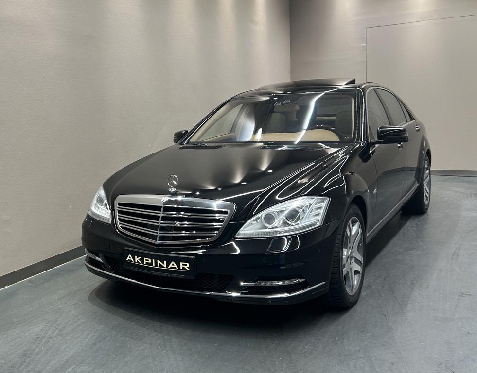 Mercedes-Benz S 600