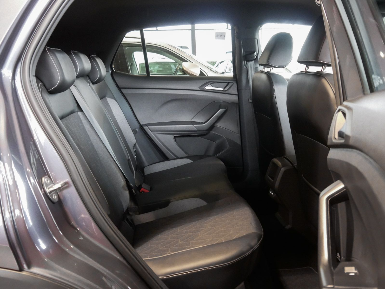 Volkswagen T-Cross - Bild 13