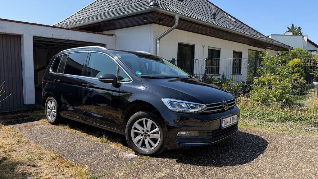Image of Volkswagen Touran