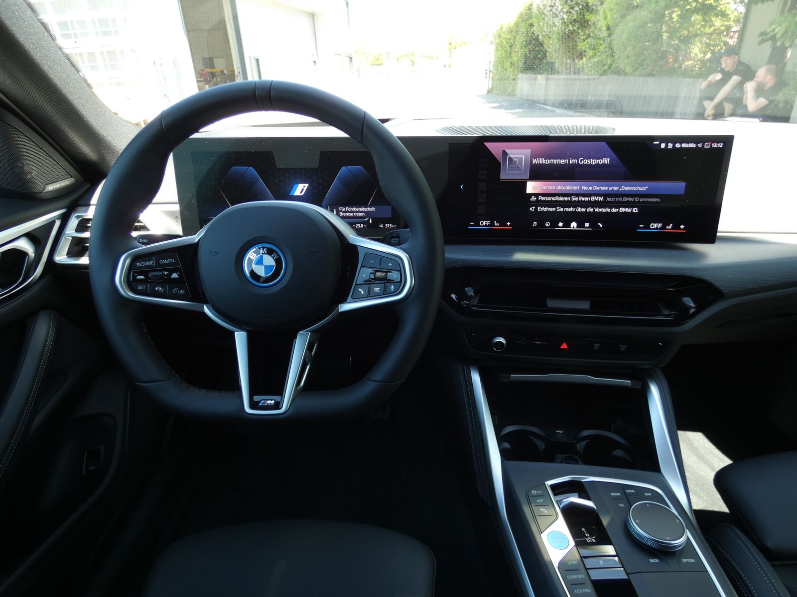 BMW i4 - Bild 24