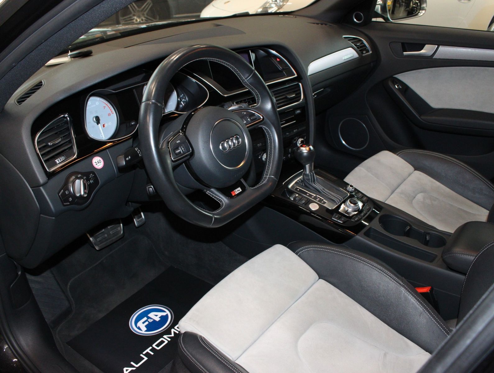 Fahrzeugabbildung Audi S4 3.0 TFSI Quattro ABT+Standhzg+Kamera+B&O