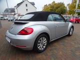 Volkswagen Beetle Cabriolet TDI "NAVI/SHZ/GRA" - silberne Volkswagen Beetle