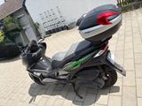 Kawasaki J300  - KAWASAKI J300