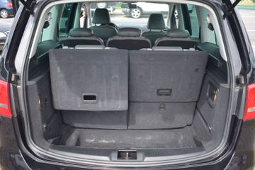 Volkswagen Sharan - 12