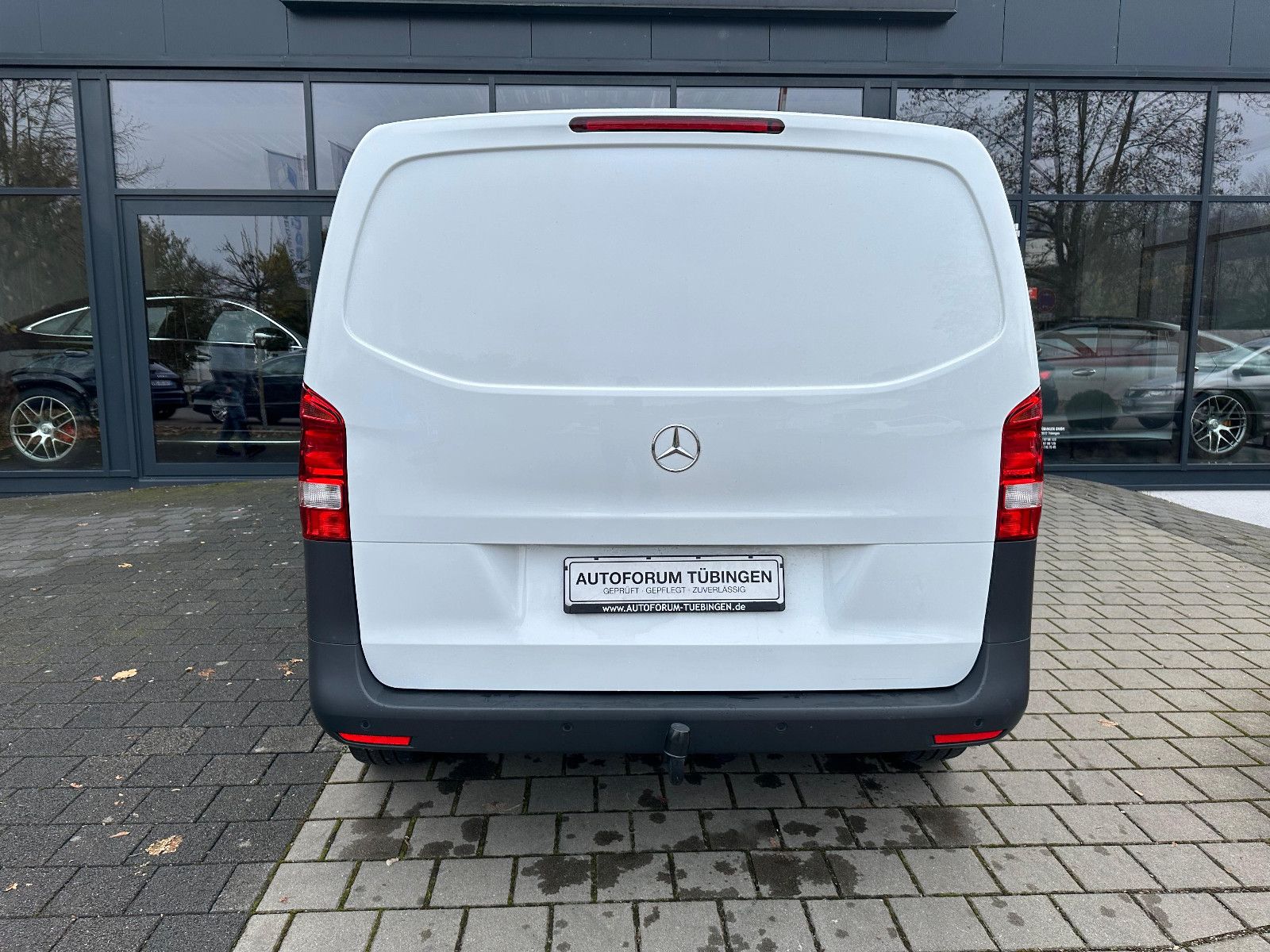 Fahrzeugabbildung Mercedes-Benz Vito 114 4Matic Kompakt Autom.*SORTIMO*AHK*NAVI*