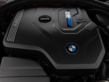 Fahrzeugabbildung BMW 330e M Sport Panorama Kamera HUD DAB HiFi Komfor