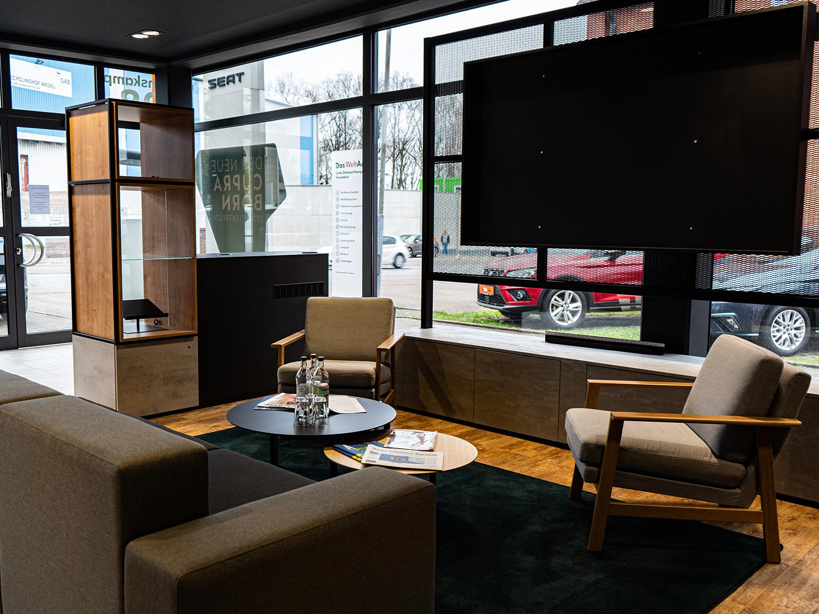 showroom-image-bottom