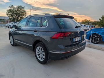 Volkswagen Tiguan - 6