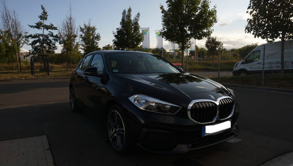 Image of BMW 118