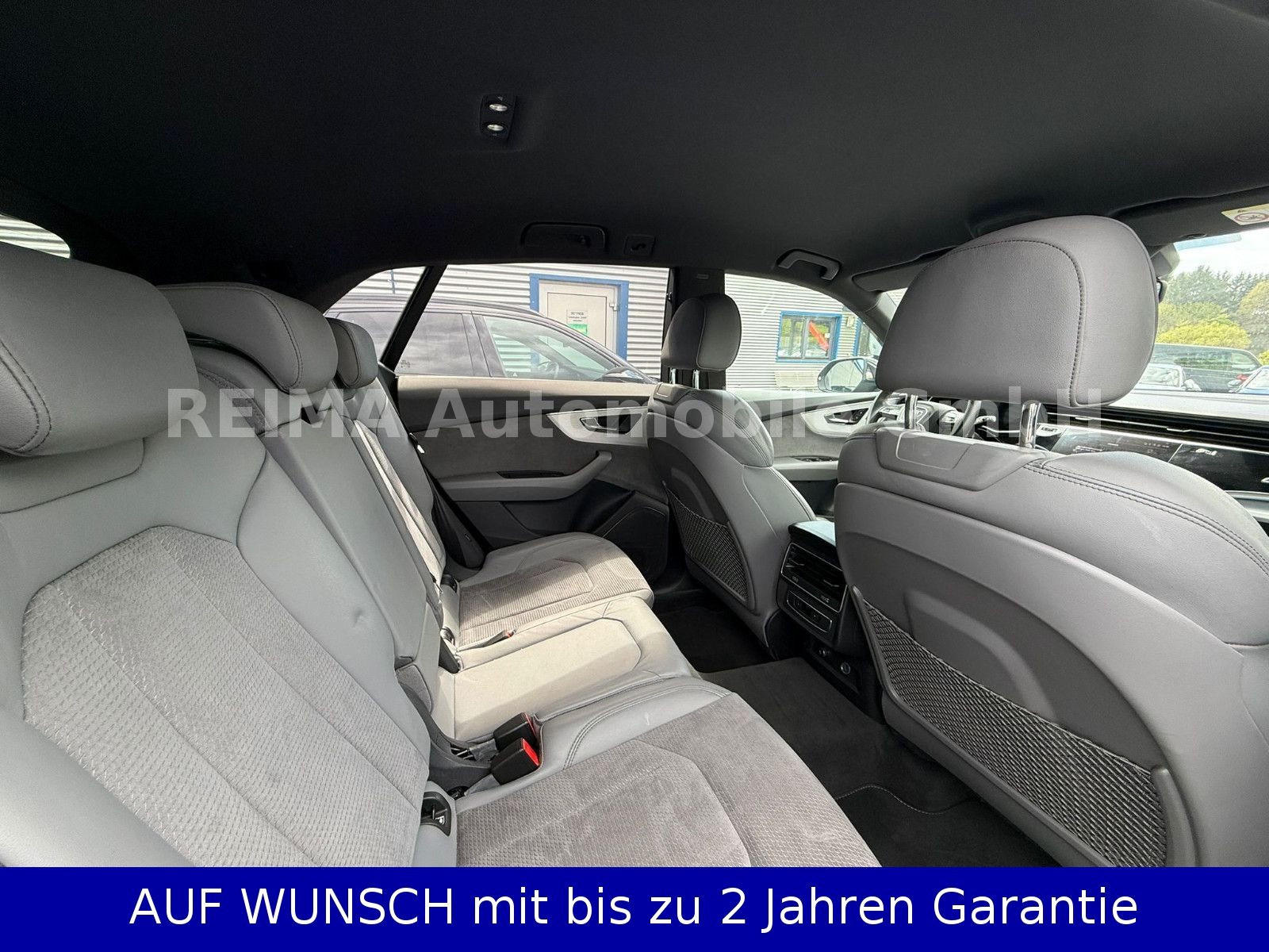 Fahrzeugabbildung Audi Q8 55 TFSI e quattro S-Line, HUD, ACC, AHK