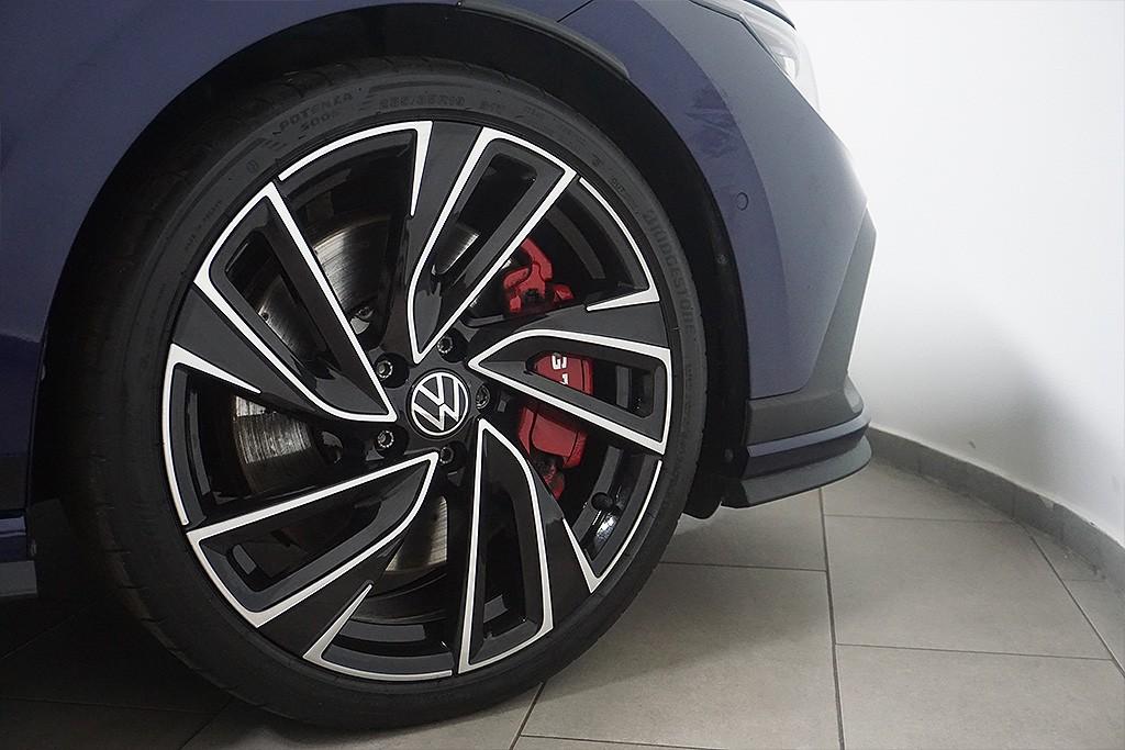Volkswagen Golf 8 2.0TSI DSG GTI Clubsport Virtual HUD Pano, миниатюра 11
