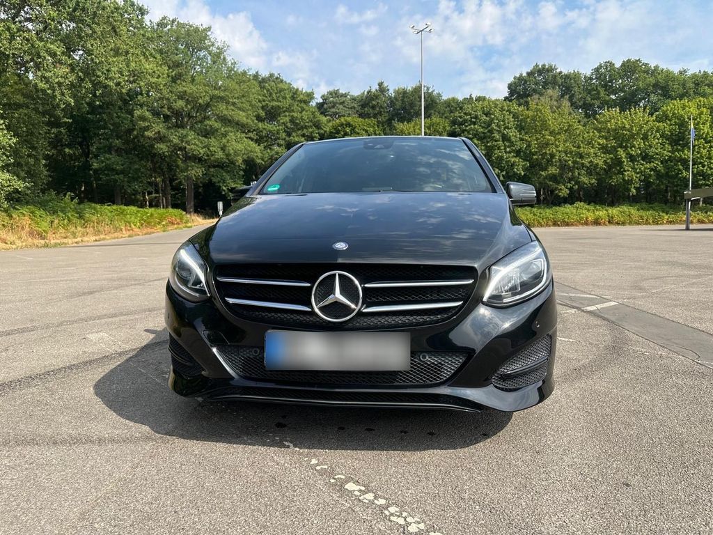 Image of Mercedes-Benz B 200