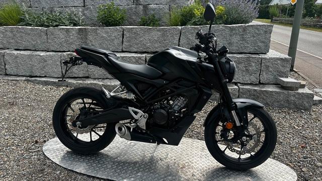Honda CB 125 R SERVICE NEU!!