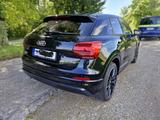 Audi Q2 35 TFSI S-line Black Edition Sportpaket plus - Audi Q2 Gebrauchtwagen in München