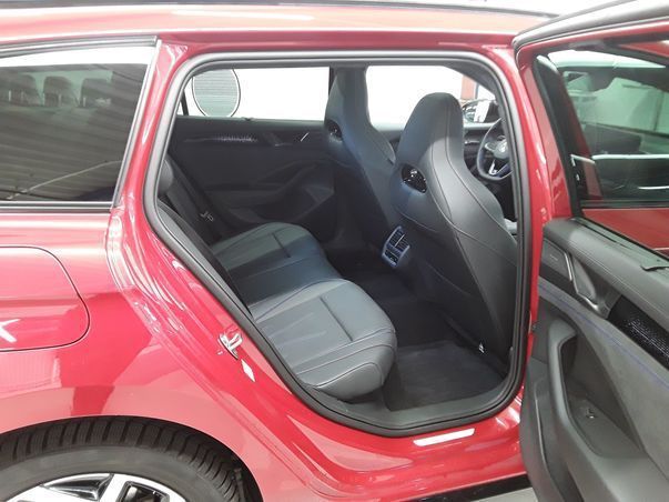 Volkswagen Passat - Bild 7
