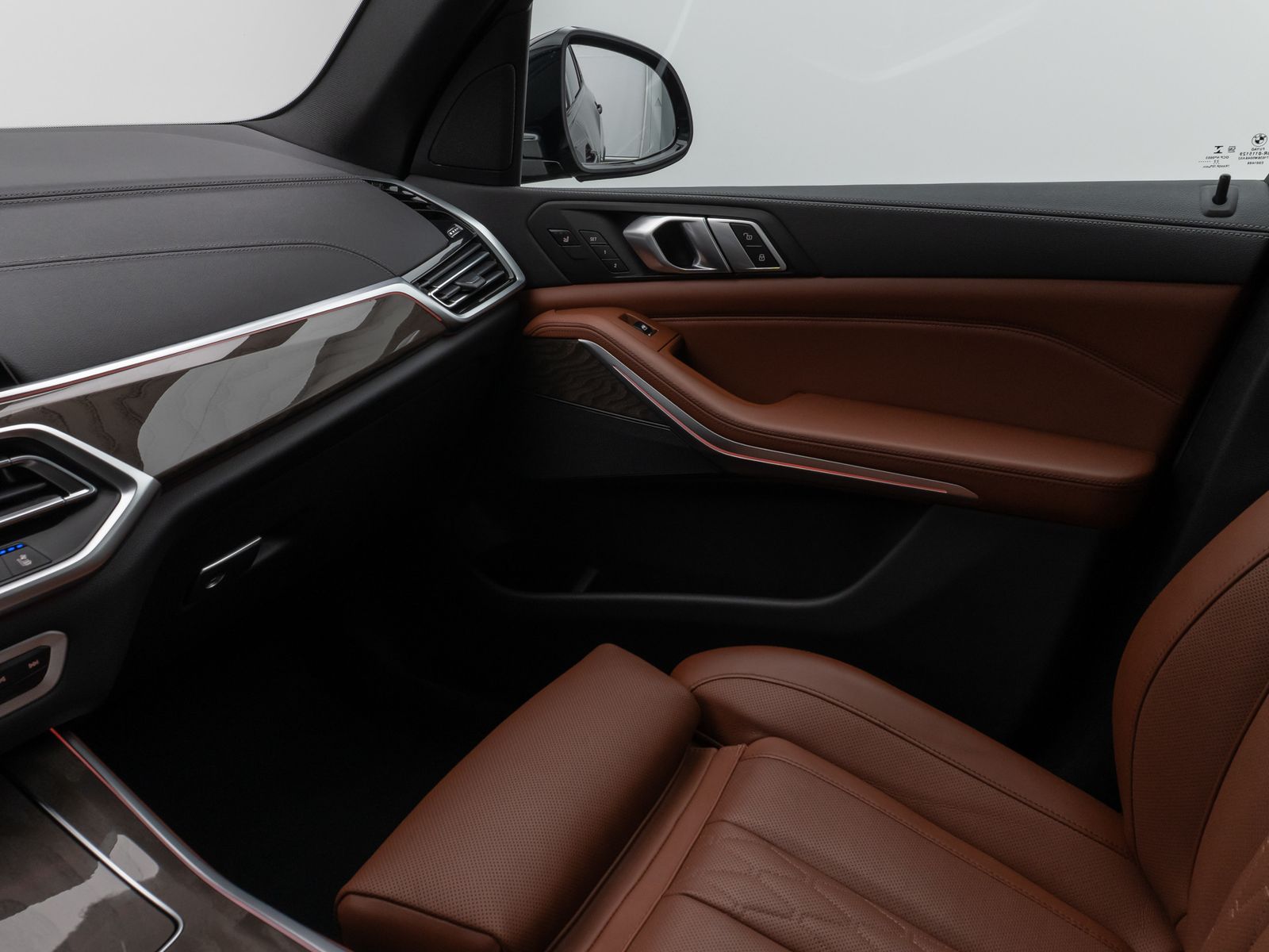 Fahrzeugabbildung BMW X5 xD30d M Sport Kamera Laser HUD DAB HiFi AHK