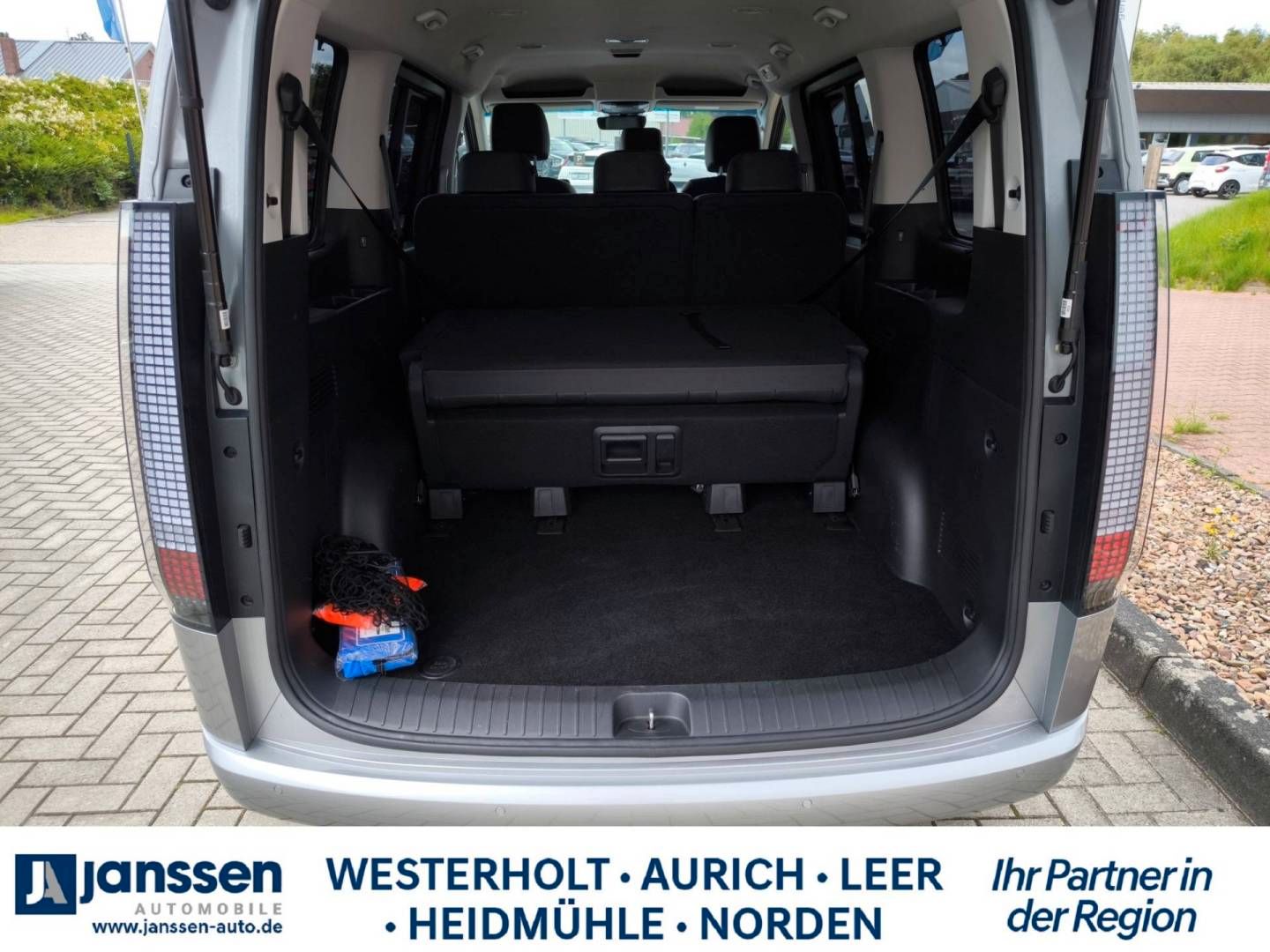Fahrzeugabbildung Hyundai STARIA 9-Sitzer PRIME
