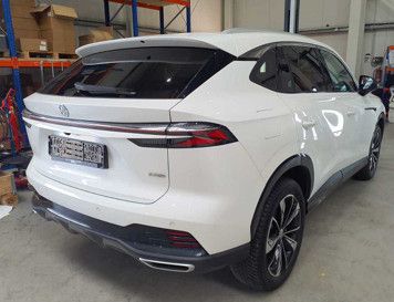 MG HS