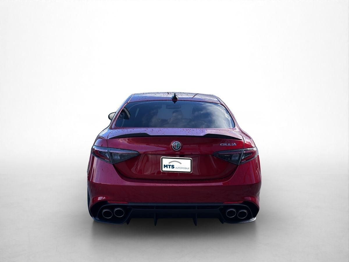 Alfa Romeo Giulia - Bild 7