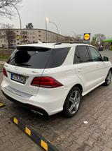 Mercedes-Benz GLE 350 d 4MATIC - Amg-Paket  innen/Aussen - Mercedes-Benz GLE 350 Gebrauchtwagen in Berlin
