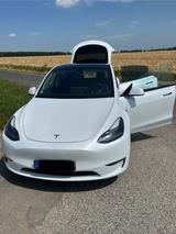 Tesla Model Y Long Range AWD inkl Winterreifen