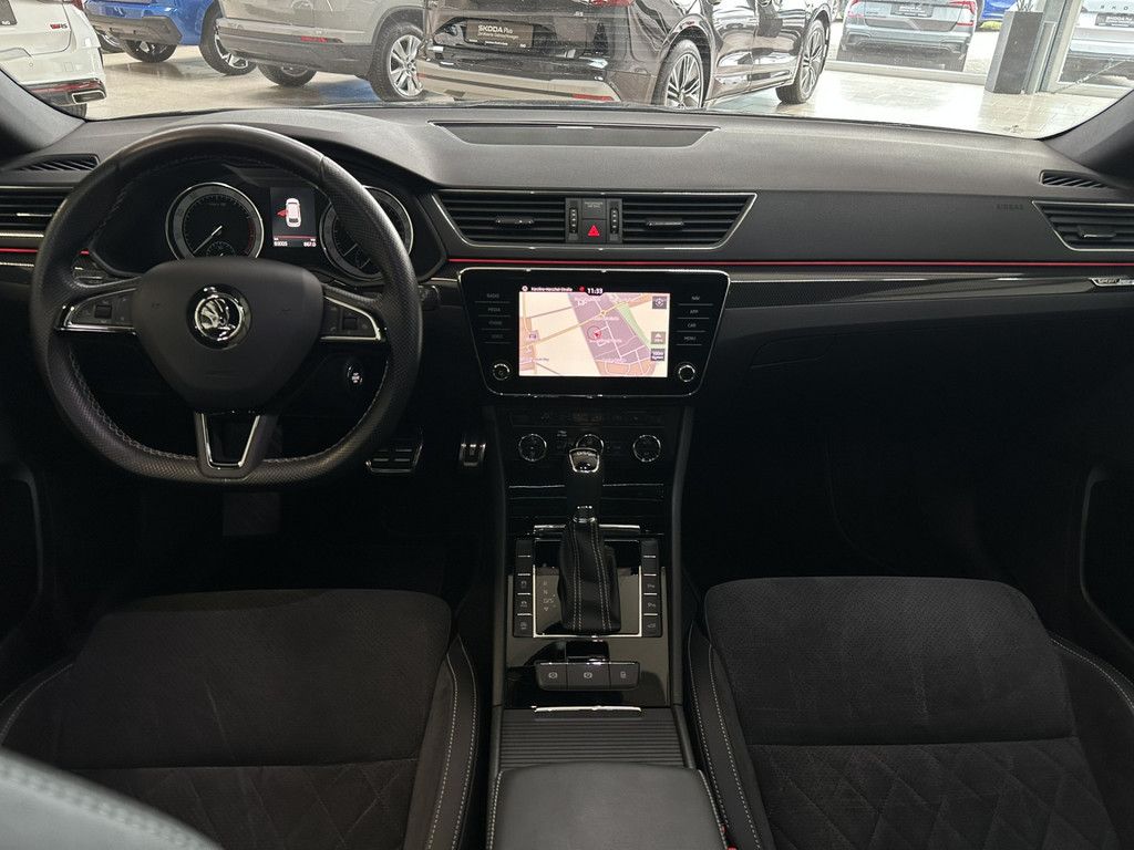 Skoda Superb Combi 2.0 TSI DSG SportLine DCC NAVI PANO foto 17