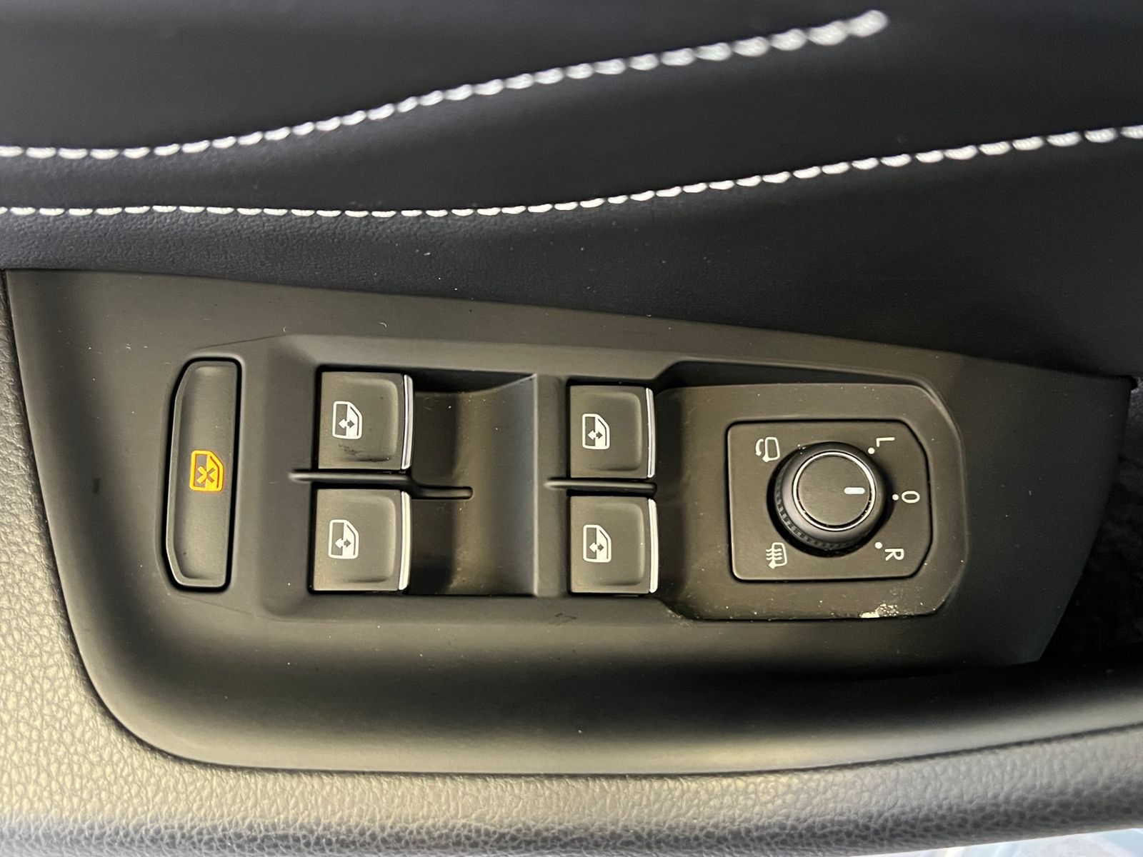 Fahrzeugabbildung Volkswagen Arteon Shooting Brake Elegance 2.0 TDI DSG *AHK,