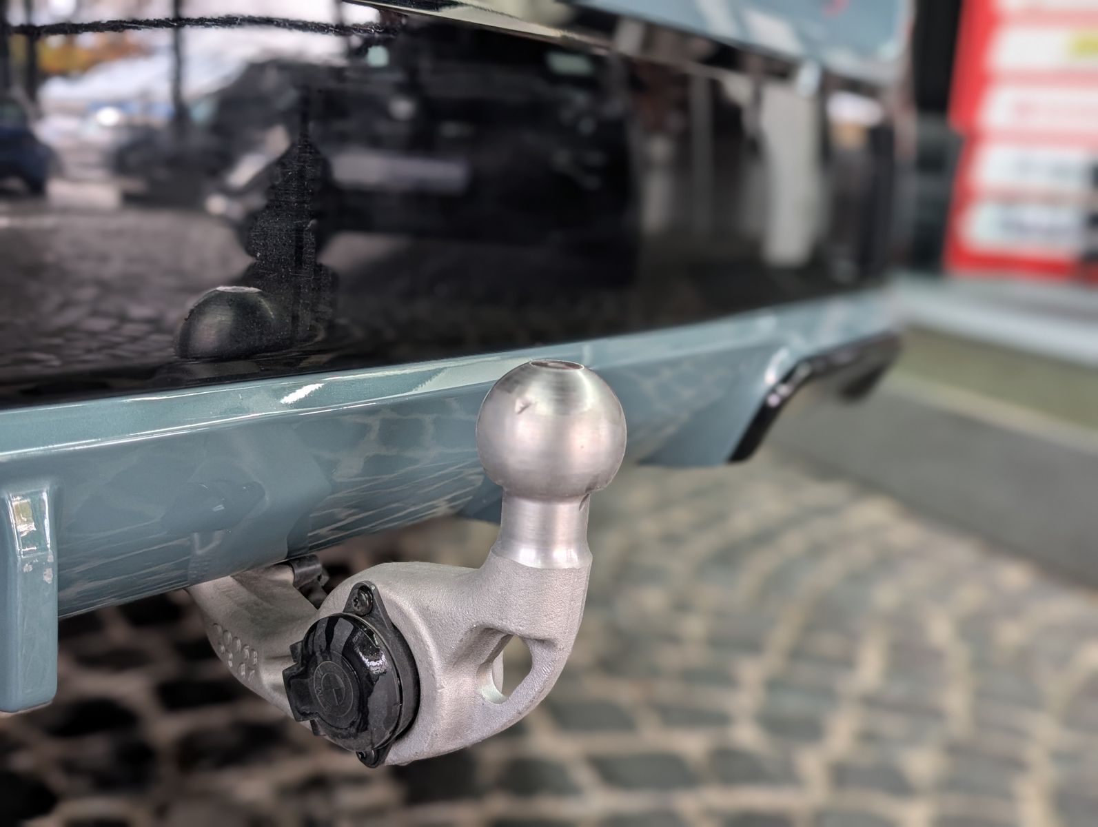 Fahrzeugabbildung BMW X1 18 d sDrive M Sport SHADOW AHK PANO KAM LEDER