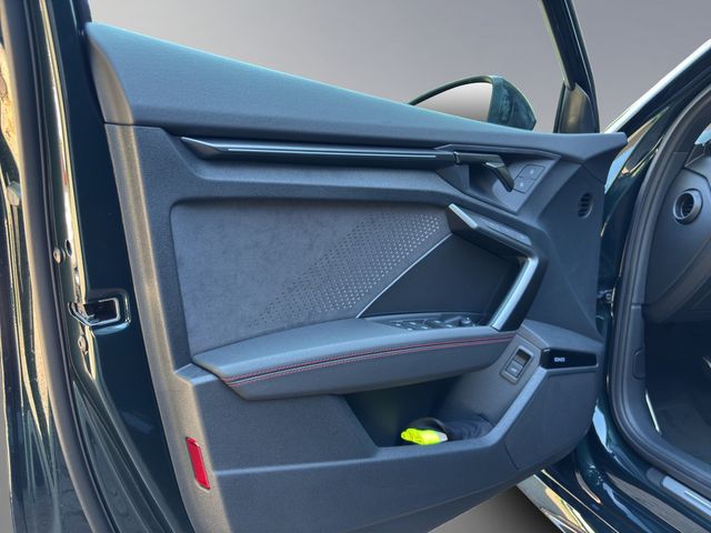 RS3 Sportback 294 kW S tronic PANO 360° SONOS