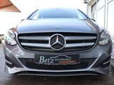 Mercedes-Benz B 180 d CDI Style Navi SHZ PDC - Mercedes-Benz B 180 in Stuttgart