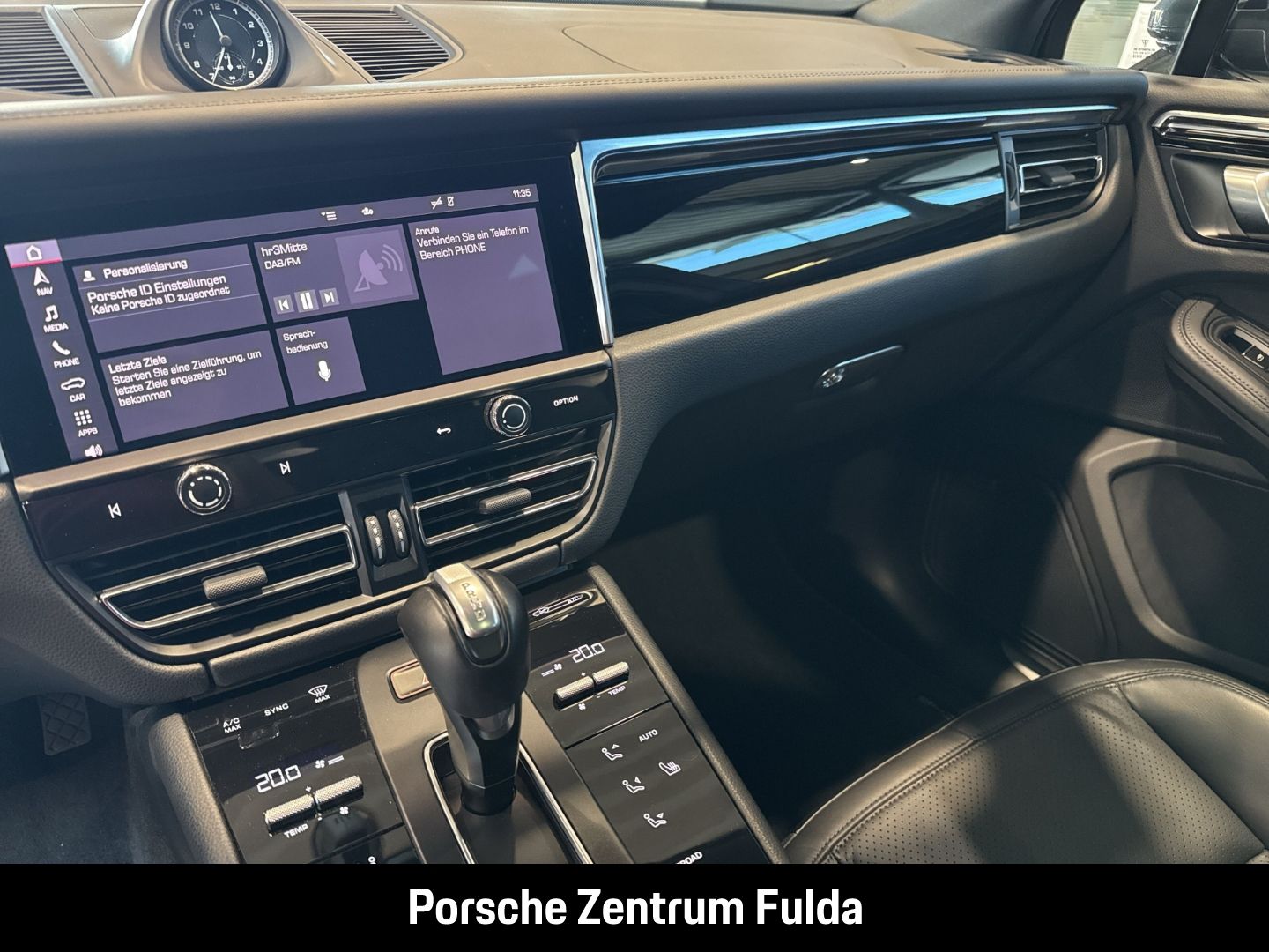 Porsche Macan S Sportabgas Luftfederung Rückfahrkamera foto 24