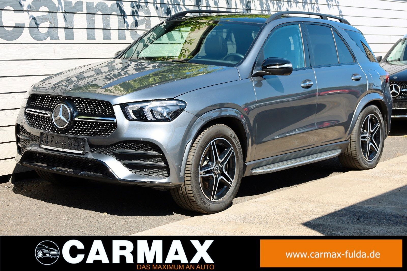 Fahrzeugabbildung Mercedes-Benz GLE 350e 4M AMG Leder,Navi,LED,PanDach,Night,360