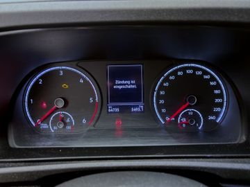 Volkswagen Caddy - 12