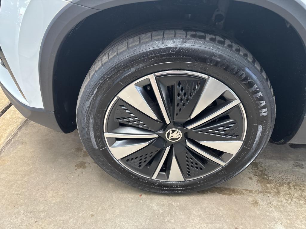 Skoda Karoq Ambition Tour 2.0 TDI 85kW 7-Gang Automati, миниатюра 14